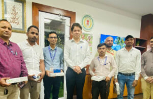 अब सरकारी स्वास्थ्य संस्थानों में जन्म लेने वाले नवजात शिशुओं का आधार कार्ड बनाया जाएगा