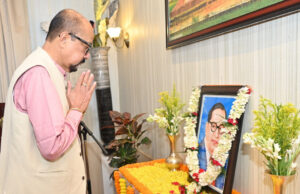 राज्यपाल ने भारत रत्न डॉ. भीमराव अंबेडकर को दी श्रद्धांजलि राज्यपाल श्री रमेन डेका