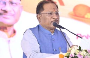 बस्तर अब शांति की ओर बढ़ चुका है, अब हमारा लक्ष्य है – लोगों को सम्मानजनक आजीविका देना : मुख्यमंत्री विष्णु देव साय