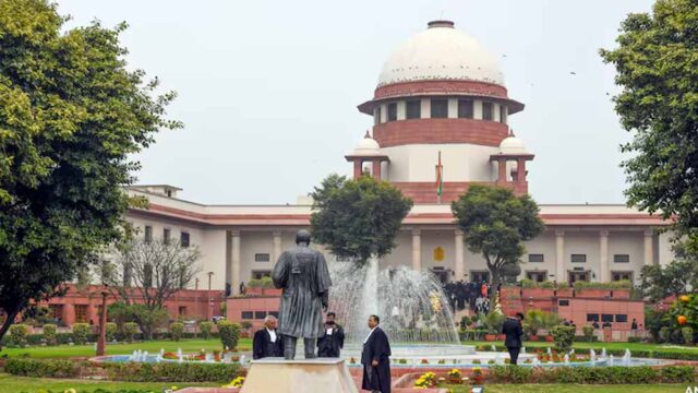 Supreme_Court_93-6.jpg