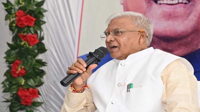Mangubhai_Patel26_3.jpg