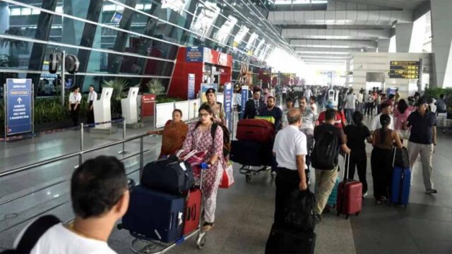 delhi_airport1.jpg