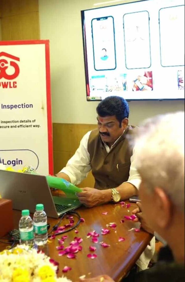 govind2.jpg
