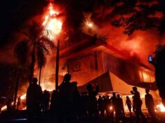 इंडोनेशिया में बड़े हादसे का अलर्ट: ऑफिस बिल्डिंग में लगी भयानक आग, 20 से अधिक लोगों की मौत