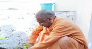 उत्तराखंड दौरा: मुख्यमंत्री ने बिथ्याणी (यमकेश्वर) महाविद्यालय का निरीक्षण किया