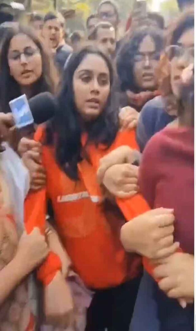 woman1.jpg