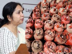 सिलेंडर वितरण में सुधार के लिए अपर मुख्य सचिव शमी ने दिए स्पष्ट निर्देश, उपभोक्ताओं को मिलेगा समय पर सिलेंडर