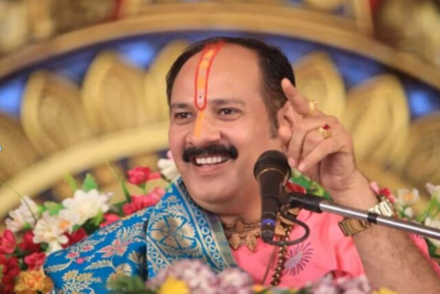 Pradeep_Mishra_64_2.jpg