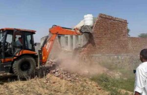 जयपुर में भू-माफियाओं पर गिरी गाज, सरकारी जमीन को कराया गया खाली