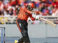 हैदराबाद ने सीएसके को हराया, मलिंगा ने तीन विकेट लेकर की शानदार गेंदबाजी