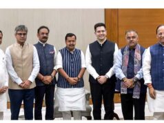 AAP को फिर झटका, 7 बागी सांसदों की बीजेपी में एंट्री पर सभापति ने दी हरी झंडी