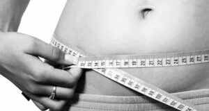 18 किलो वजन कम करने का आसान तरीका: मिंडी कलिंग की फिटनेस जर्नी ने सबको चौंकाया