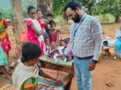 दूरियां पड़ीं छोटी, 11 किमी तय कर स्वास्थ्य टीम पहुंची लोहागांव के हर दरवाजे तक