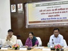 टिकाऊ खेती की ओर कदम—हरी खाद, नील-हरित काई और जैव उर्वरक के उपयोग पर बल