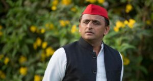 अखिलेश यादव का ऐलान: सपा सरकार में 300 यूनिट बिजली मुफ्त, महिलाओं को मिलेगी 40 हजार पेंशन