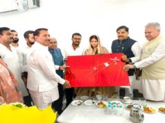 मुख्यमंत्री डॉ. यादव ने कृषि मंत्री के निवास पर पहुंचकर वर-वधू को दिया आशीर्वाद