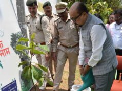 राज्यपाल रमेन डेका ने ब्लॉक स्तरीय प्रशासनिक व्यवस्थाओं का लिया जायजा