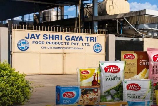 मिल्क मैजिक पर गंभीर आरोप: पाम ऑयल और मिलावटी वस्तुओं से तैयार किए जा रहे थे उत्पाद, शिकायत दर्ज