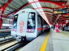 मेट्रो मंडे की शुरुआत,दिल्ली में बढ़ी भीड़, DMRC ने चलाए 24 अतिरिक्त फेरे