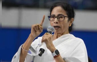 ममता के बयान पर सियासी बवाल, विपक्ष के साथ TMC के भीतर भी सवाल तेज