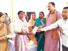 जनविश्वास बढ़ाने वाला समाधान शिविर, स्वास्थ्य मंत्री के साथ सैकड़ों समस्याओं का तुरंत समाधान