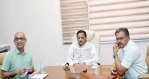 स्वास्थ्य सेवाओं के डिजिटलीकरण एवं सेवा सुदृढ़ीकरण की कार्ययोजना पर किया विमर्श