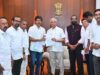 तमिलनाडु की राजनीति में बड़ा उलटफेर, विजय ने पेश किया सरकार बनाने का दावा