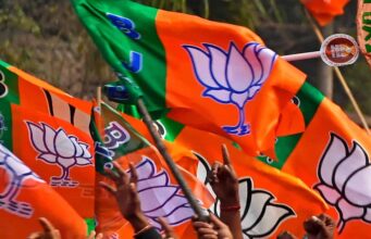 सोशल मीडिया नियमों में बदलाव, बीजेपी ने सूचना-संदेश भेजने पर लगाया प्रतिबंध
