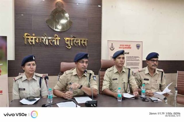 pOLICE_02-1.jpg