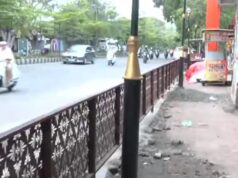 सोशल मीडिया पर वायरल हुआ भोपाल का नया कारनामा, फुटपाथ है लेकिन वहां तक जाने का रास्ता गायब