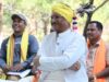 युवाओं को खेलों से जोड़ने के लिए वितरित की गई वॉलीबॉल किट