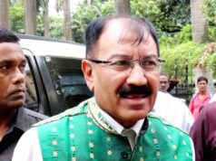 ममता बनर्जी को बड़ा झटका, प्रसून बनर्जी ने थामा बागी सांसदों का साथ