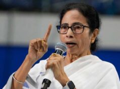 भड़काऊ भाषण के आरोप में ममता बनर्जी पर FIR, सियासी गलियारों में मचा हड़कंप