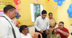 दो बूंद हर बार, पोलियो पर जीत बरकरार’—लखनपुर से पल्स पोलियो अभियान की शुरुआत
