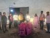 कृषि विभाग की सख्त कार्रवाईःवैष्णवी एग्रो इंडस्ट्रीज से उड़ीसा प्रिंट वाले उर्वरक की 11 बोरियां जब्त,