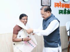 मुख्यमंत्री विष्णु देव साय से मिलीं पद्मश्री डॉ. बुधरी ताती, विभिन्न विषयों पर हुई चर्चा