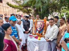 ‘हर बुजुर्ग पूजनीय है’— कैलाश सारंग जयंती पर विश्वास सारंग ने मनाया मातृ-पितृ दिवस, किया सम्मान
