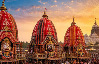 जगन्नाथ रथ यात्रा 2026: पुरी में भक्तों की भारी भीड़, होटल किराया ₹50,000 पार पहुंचा