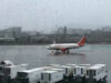 Mumbai Airport Weather: जीरो विजिबिलिटी से उड़ानें प्रभावित, इंदौर में 2 मिनट के गैप में उतरे दो पैसेंजर विमान, 240+ यात्री परेशान