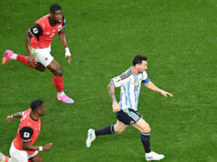 VAR विवाद के बीच अर्जेंटीना की जीत! मिस्र को हराकर क्वार्टर फाइनल में पहुंची मेसी की टीम, FIFA पर उठे सवाल