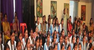 विभिन्न विधाओं में उत्कृष्ट प्रदर्शन करने वाले प्रतिभावान बच्चे हुए पुरस्कृत