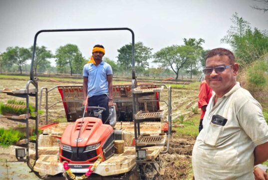 आधुनिक खेती बनी किसानों की ताकत, भरदाकला में तेज और गुणवत्तापूर्ण धान रोपाई