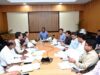 कार्यस्थलों में आ रहे अवरोधों को तत्परता से दूर कर अप्रारंभ कार्यों को जल्दी शुरू करने कहा