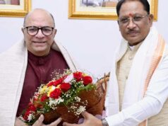 मुख्यमंत्री विष्णुदेव साय से निर्माता-निर्देशक डॉ. चंद्रप्रकाश द्विवेदी ने की सौजन्य मुलाकात