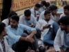 भोपाल में डॉक्टरों का प्रदर्शन हुआ उग्र, OPD-ऑपरेशन बंद; ₹14 हजार से ₹30 हजार स्टाइपेंड करने की मांग
