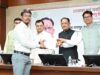 नवा रायपुर अटल नगर विकास प्राधिकरण के नवनियुक्त उप अभियंताओं को मुख्यमंत्री ने सौंपे नियुक्ति पत्र