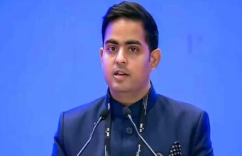 Jio IPO के बीच सैटेलाइट इंटरनेट पर बड़ा अपडेट, भारत में एलन मस्क की Starlink से होगा मुकाबला