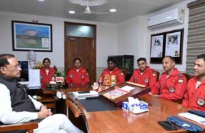 मुख्यमंत्री विष्णुदेव साय ने सारंग टीम का किया स्वागत, बोले- युवाओं में देशभक्ति और राष्ट्रसेवा की भावना होगी मजबूत