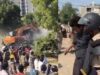 इंदौर RE-2 पर बुलडोजर चला तो भड़के लोग, पथराव के बाद पुलिस ने खदेड़ा; दो घायल