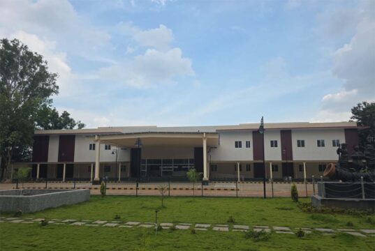 लिफ्ट निर्माण में देरी से अटका जगदलपुर स्टेशन का लोकार्पण